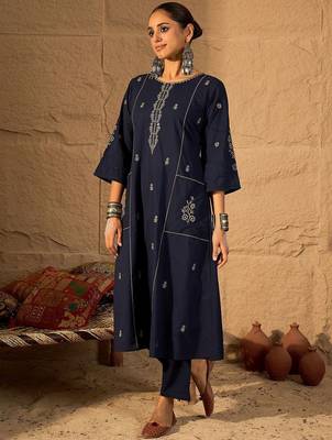 Women Ethnic Motifs Embroidered Pure Cotton A-Line Kurta with Trouser 3