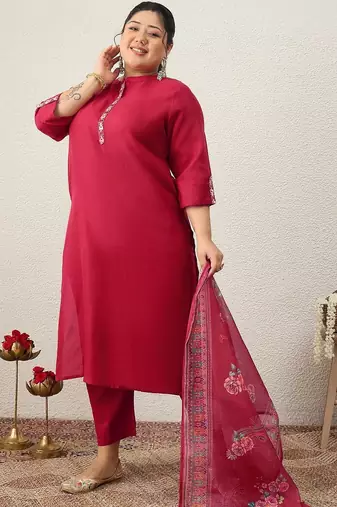 Plus Size Embroidered Regular Kurta with Trousers & With Dupatta