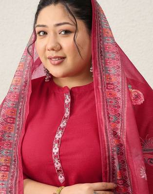 Plus Size Embroidered Regular Kurta with Trousers & With Dupatta 2