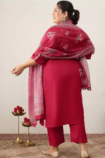 Plus Size Embroidered Regular Kurta with Trousers & With Dupatta