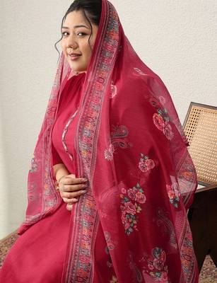 Plus Size Embroidered Regular Kurta with Trousers & With Dupatta 5