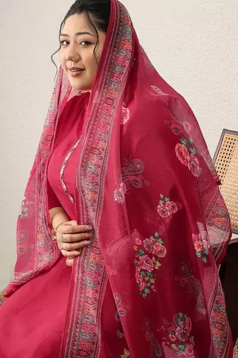 Plus Size Embroidered Regular Kurta with Trousers & With Dupatta