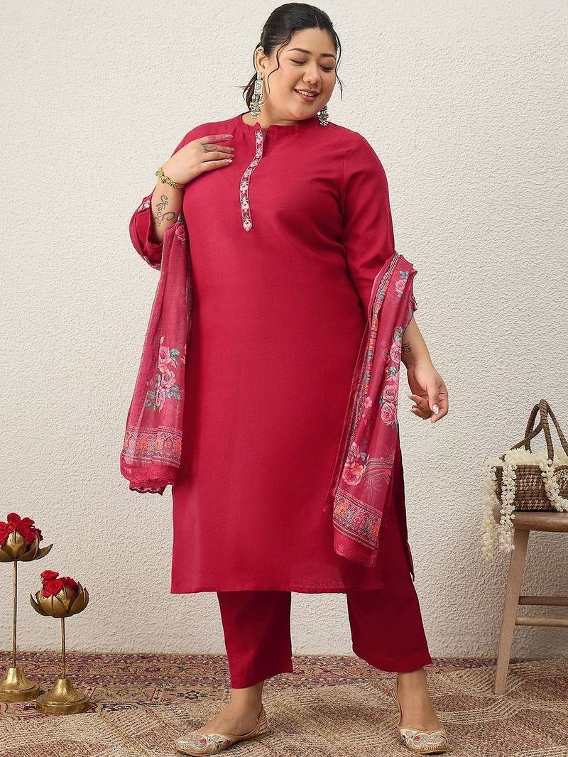 Plus Size Embroidered Regular Kurta with Trousers & With Dupatta