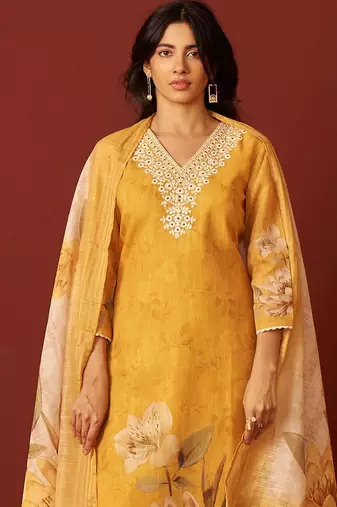 Women Floral Embroidered Cotton Kurta with Trousers & Dupatta