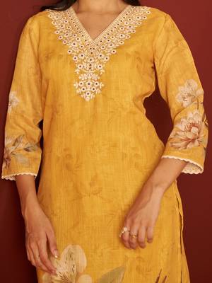 Women Floral Embroidered Cotton Kurta with Trousers & Dupatta 3