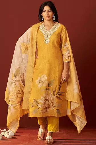 Women Floral Embroidered Cotton Kurta with Trousers & Dupatta
