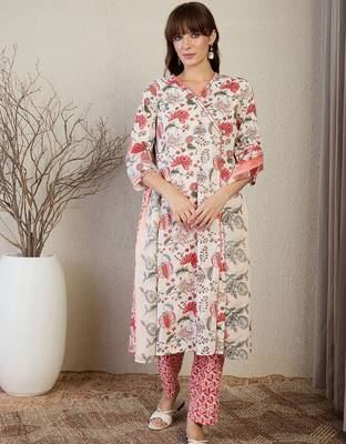Women Floral Printed Cotton Kurta with Trousers & Dupatta 4