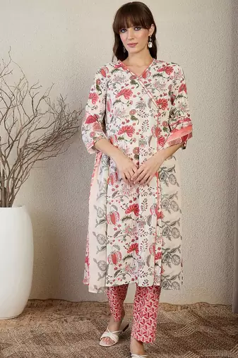 Women Floral Printed Cotton Kurta with Trousers & Dupatta