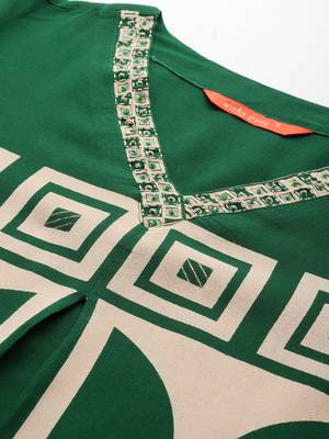 Women Printed Beads and Stones Kurta with Palazzos 2