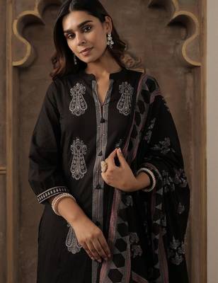 Embroidered Mandarin Collar Thread Work Pure Cotton Kurta With Trousers & Dupatta 3
