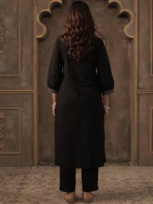 Embroidered Mandarin Collar Thread Work Pure Cotton Kurta With Trousers & Dupatta 7