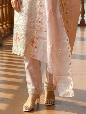 Embroidered V-Neck Thread Work Pure Cotton Straight Kurta With Trousers & Dupatta 6