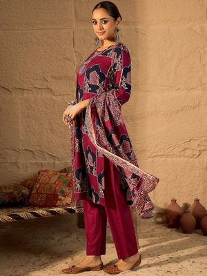 Printed Straight Kurta & Trousers With Dupatta set 4