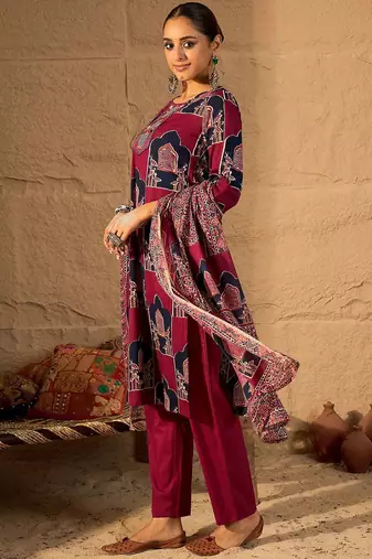 Printed Straight Kurta & Trousers With Dupatta set