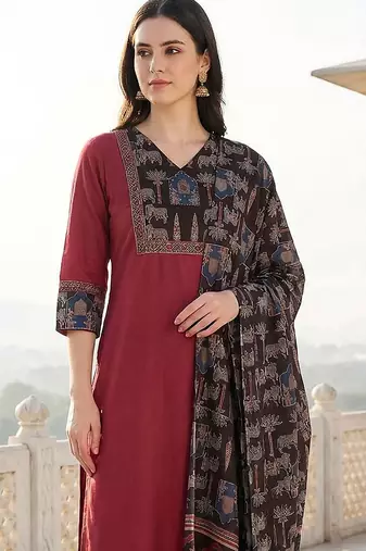 Women Ethnic Motifs Regular Pure Cotton Kurta with Trousers & With Dupatta