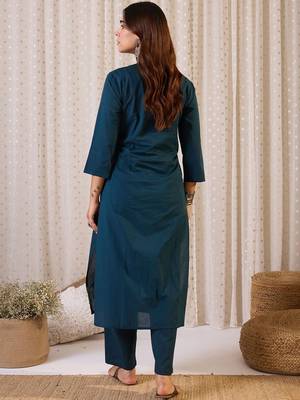 Women Ethnic Motifs Printed Pure Cotton Kurta with Trouser 4