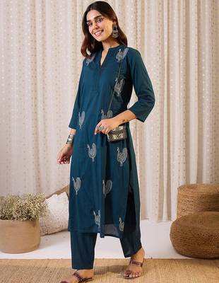 Women Ethnic Motifs Printed Pure Cotton Kurta with Trouser 5