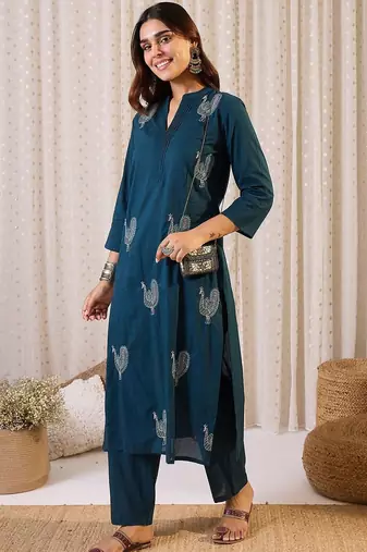 Women Ethnic Motifs Printed Pure Cotton Kurta with Trouser