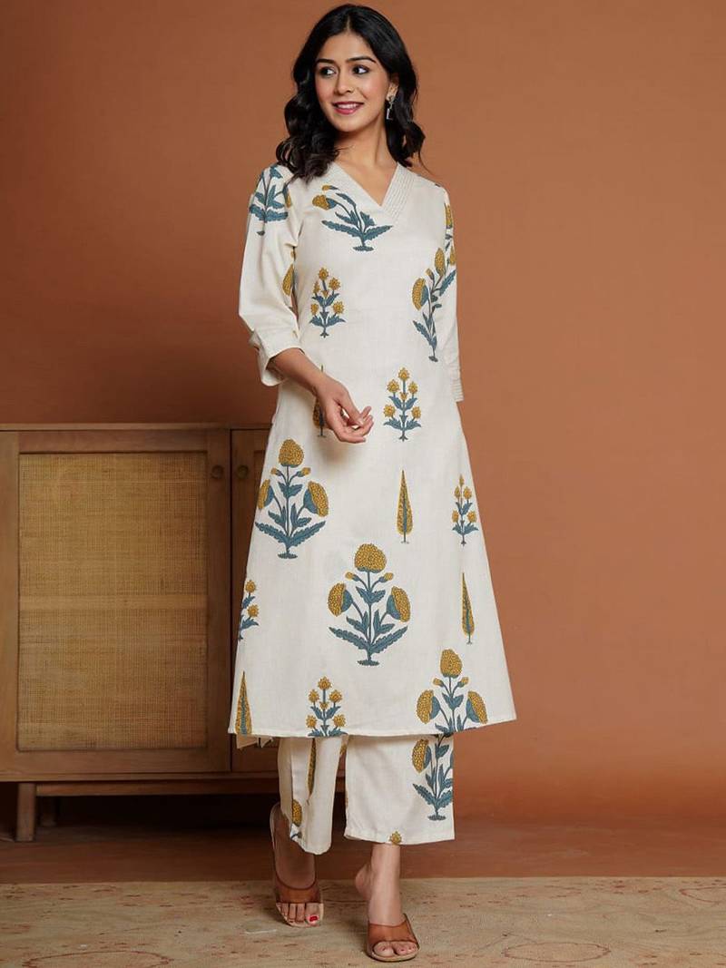 Women Floral Printed Regular Pure Cotton Kurta with Palazzos