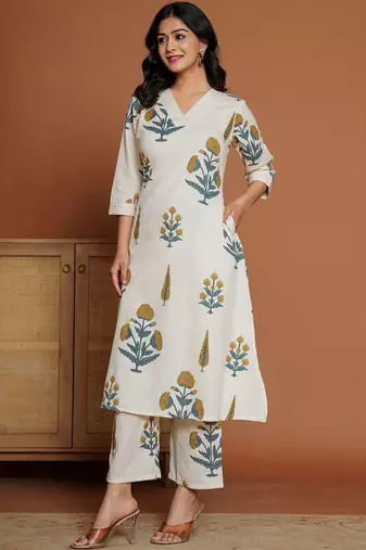 Women Floral Printed Regular Pure Cotton Kurta with Palazzos