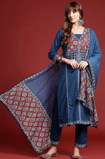 Ethnic Motifs Printed Thread Work Kurta with Trousers & Dupatta