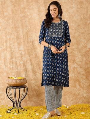 Ethnic Motifs Printed Straight Sequinned Kurta with Trousers 2
