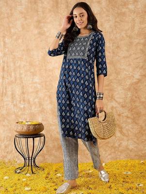 Ethnic Motifs Printed Straight Sequinned Kurta with Trousers 6