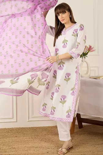 Women Floral Printed Regular Pure Cotton Kurta with Trousers & With Dupatta