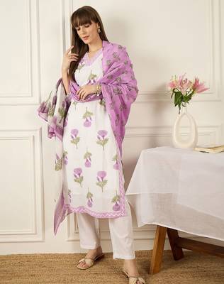 Women Floral Printed Regular Pure Cotton Kurta with Trousers & With Dupatta 6
