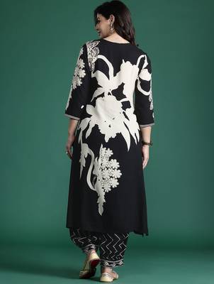 Floral Printed Kurta with Salwar with Sequinned Detail 6