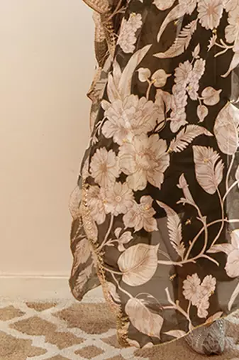 Ethnic Motifs Embroidered Regular Thread Work Kurta with Salwar & With Dupatta
