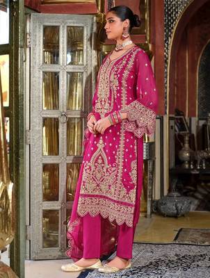 Ethnic Motifs Embroidered Zari Organza Straight Kurta & Trousers With Dupatta 4
