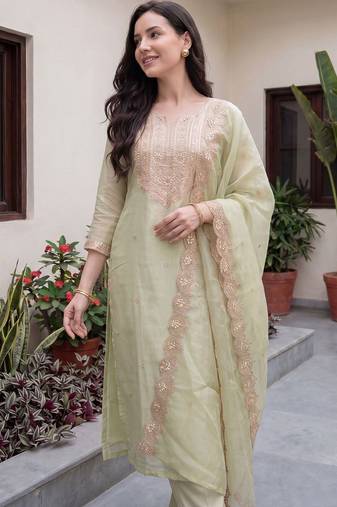 Women Ethnic Motifs Embroidered Regular Sequinned Kurta with Trousers & With Dupatta