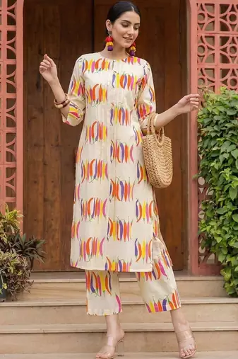 Women Printed Regular Pure Cotton Kurta with Trousers