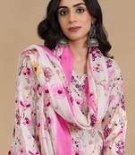 Women Floral Printed Regular Thread Work Pure Cotton Kurta with Trousers & With Dupatta