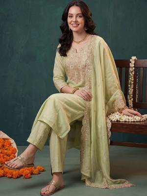 Women Ethnic Motifs Embroidered Regular Thread Work Kurta with Trousers & With Dupatta 5