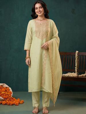 Women Ethnic Motifs Embroidered Regular Thread Work Kurta with Trousers & With Dupatta 6