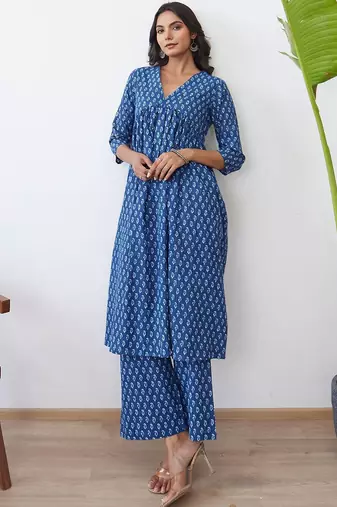Women Ethnic Motifs Printed Empire Pure Cotton Kurta with Trousers