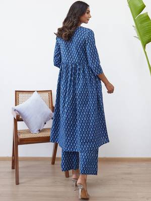 Women Ethnic Motifs Printed Empire Pure Cotton Kurta with Trousers 5