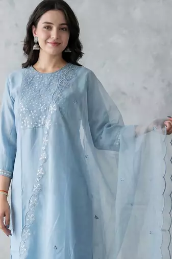 Women Ethnic Motifs Embroidered Regular Sequinned Kurta with Trousers & With Dupatta