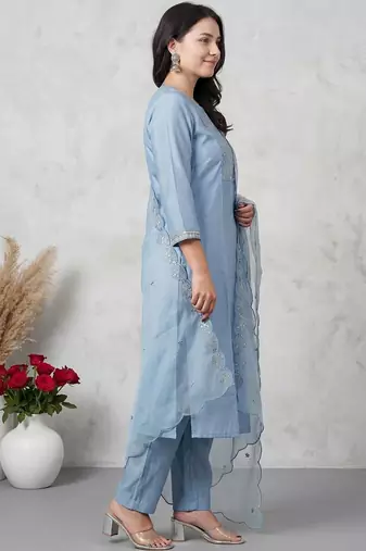 Women Ethnic Motifs Embroidered Regular Sequinned Kurta with Trousers & With Dupatta
