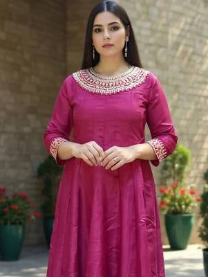 Embroidered Round Neck Thread Work Anarkali Kurta With Trousers 1