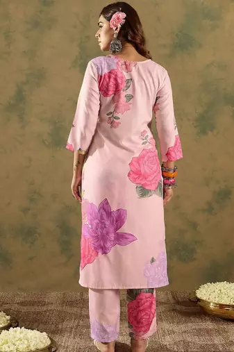 Floral Printed V-Neck Straight Kurta with Trousers