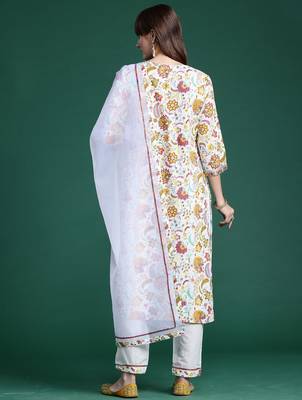 Women Floral Printed Thread Work Pure Cotton Kurta with Trousers & With Dupatta 3