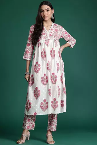 Women Floral Printed Empire Pure Cotton Kurta with Trousers