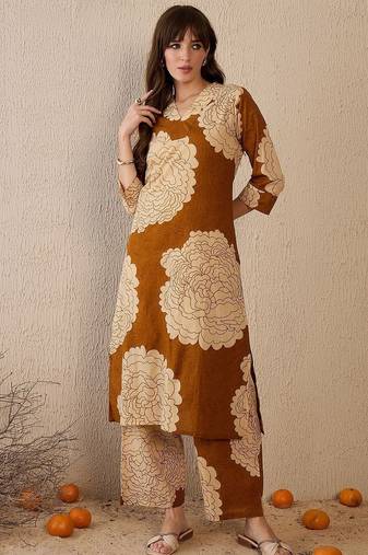 Women Floral Printed Regular Pure Cotton Kurta with Trousers