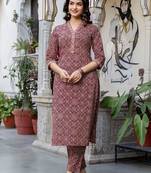 Women Printed Regular Pure Cotton Kurta with Trousers