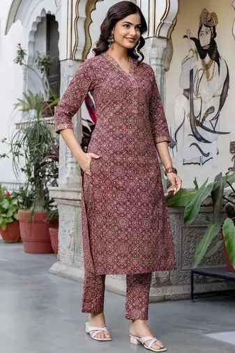 Women Printed Regular Pure Cotton Kurta with Trousers
