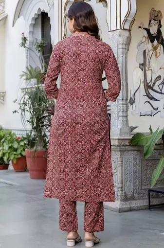 Women Printed Regular Pure Cotton Kurta with Trousers