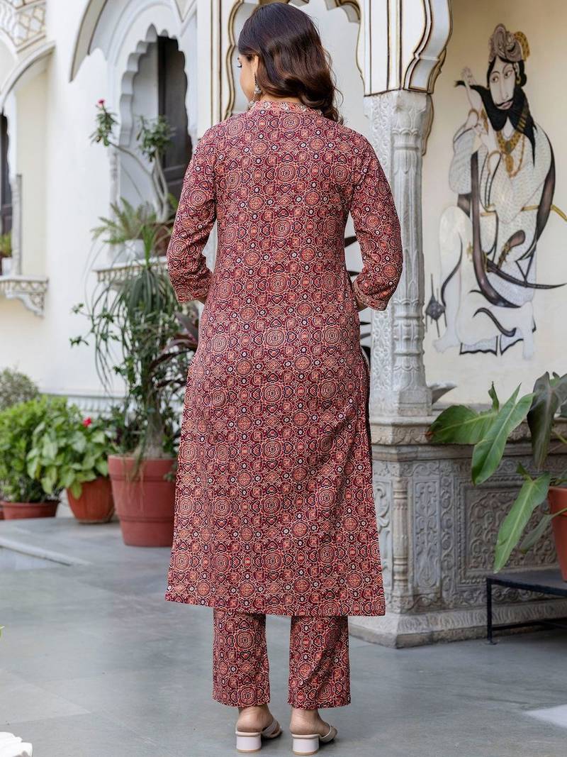 Women Printed Regular Pure Cotton Kurta with Trousers